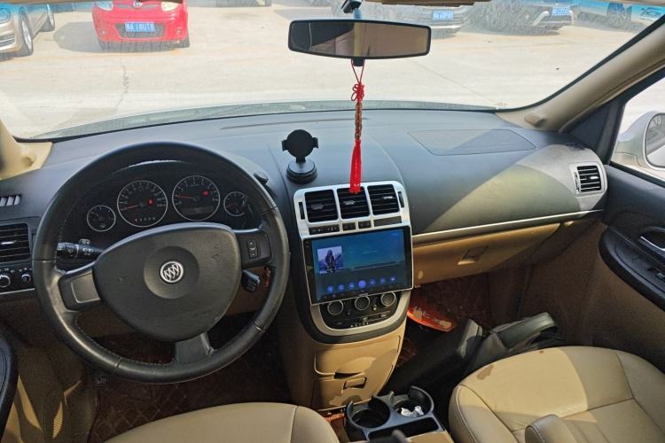 Used Buick GL8 2014 2.4L Executive Edition