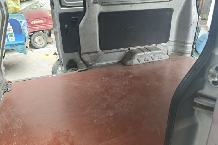 Used Jinbei Hiace X30 2021 1.5L Standard Version Air-Conditioner-Free Van China VI Emission Standard SWC15M Left Rear Seat