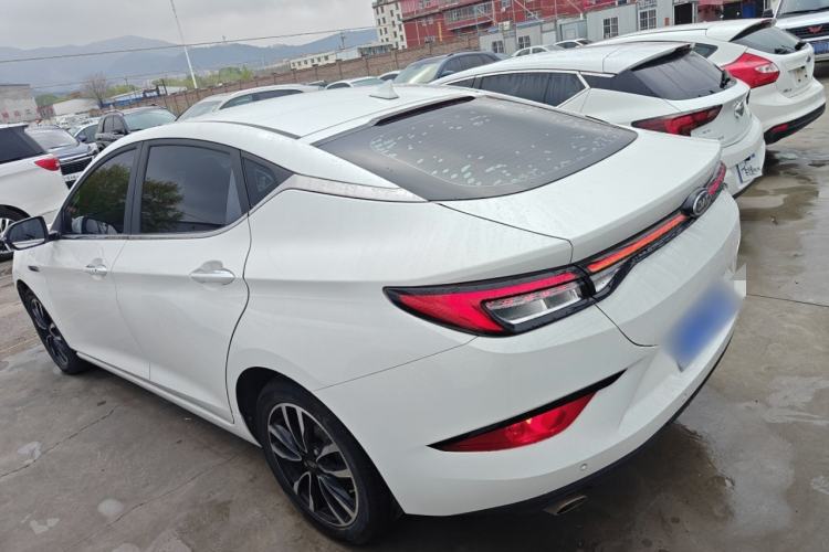 Used JAC Group J7 2020 1.5T CVT Elite Model Rear Left 45 Deg