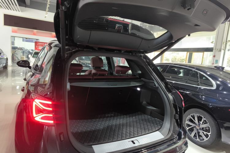 Used Hongqi HS5 2025 2.0T Two-Wheel-Drive Xuan Ying Edition