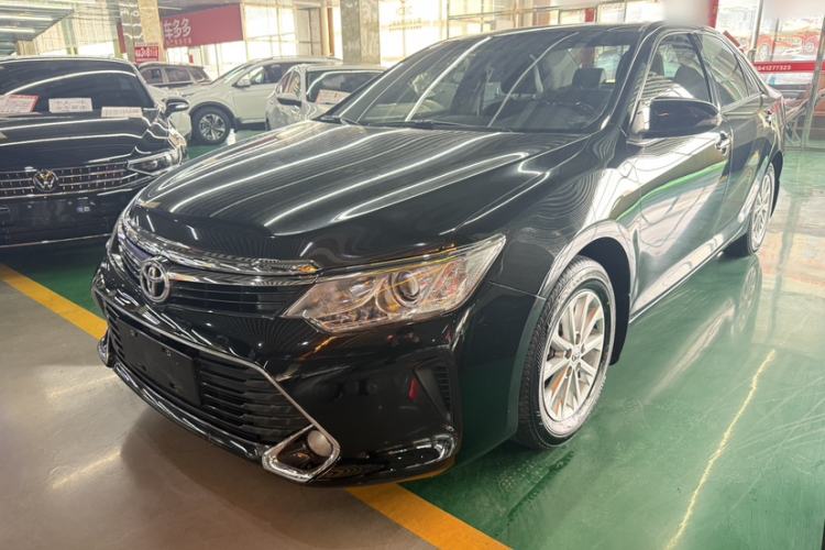 Used Toyota Camry 2016 2.0G 10th Anniversary Leading Edition