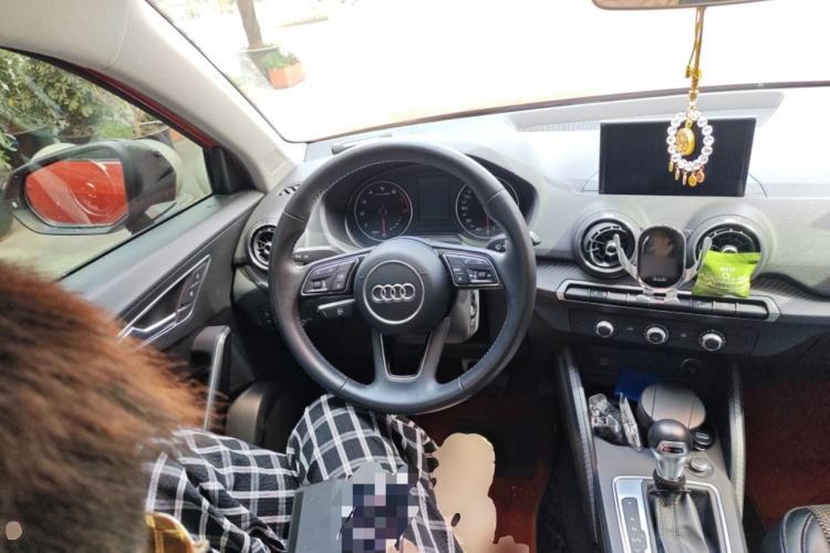 Used Audi Q2L 2018 35 TFSI Launch Exclusive Edition China VI Steering Wheel