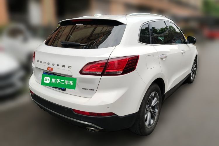 Used BORGWARD BX7 2018 28T Two-Wheel Drive Luxury Version 5 Seats China V Emission Standard Rear Right 45 Deg