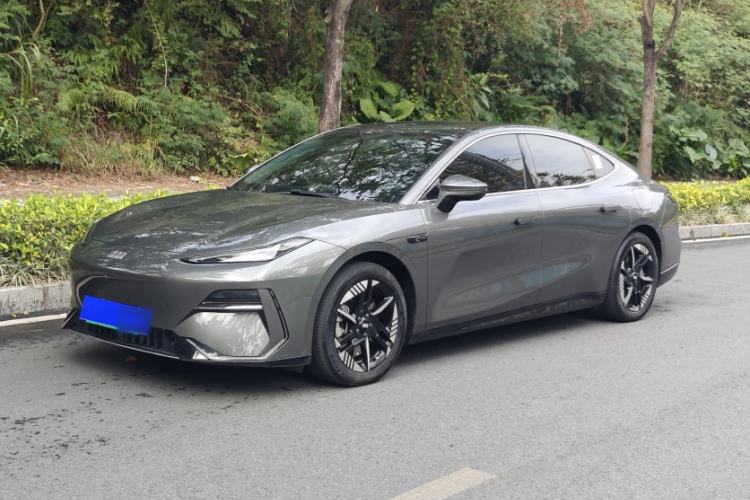 Used Geely Galaxy E8 2024 550 km Range Rear-Drive Dragon Edition