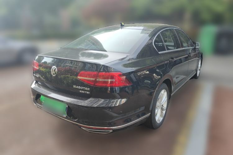 Used Volkswagen Magotan 2019 330TSI DSG Luxury Model China V Standard Rear Right 45 Deg