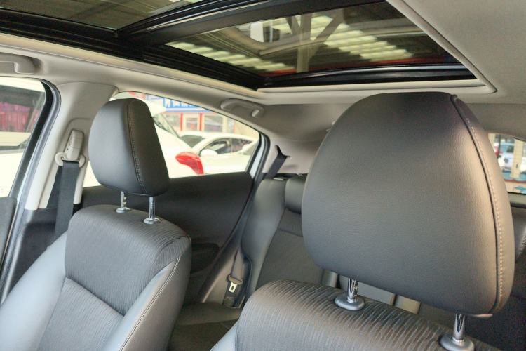 Used Honda Vezel 2020 1.5L CVT Pioneer Edition
