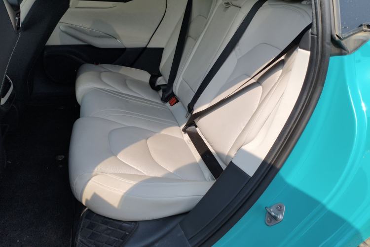 Used Xiaomi Auto SU7 2024 Rear-Drive Long-Range Intelligent Driving Version Left Rear Seat