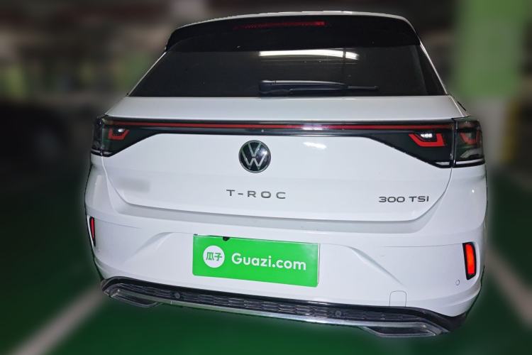 Used Volkswagen T-ROC 2024 300TSI DSG Two-Wheel-Drive Chen Guang Edition
