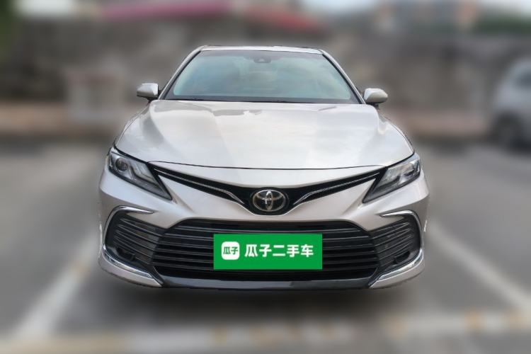 Used Toyota Camry 2023 2.0G Luxury Edition Front