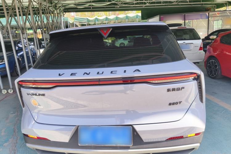 Used Venucia V 2021 260T Idol Edition