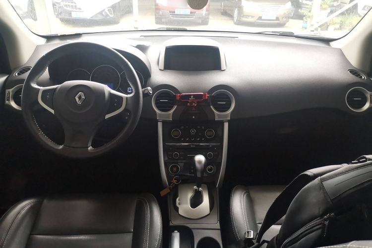 Used Renault Koleos 2014 Revised Version 2.0L Two-Wheel Drive Fashion Edition
