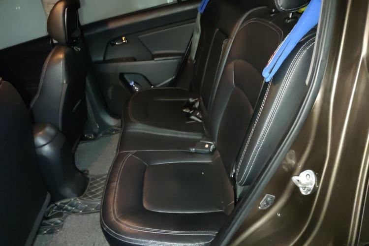 Used Kia Sportage R 2012 2.0L Automatic Two-Wheel Drive GLS
