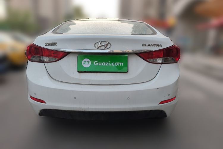 Used Hyundai Elantra (5th Generation / Langdong) 2015 1.6L Manual Leading Model

