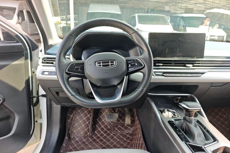 Used Geely Auto Emgrand 2022 4th Generation 1.5L CVT Flagship Model Steering Wheel