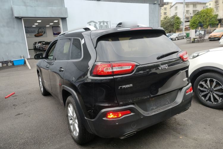 Used Jeep Cherokee 2016 2.4L Leading Edition