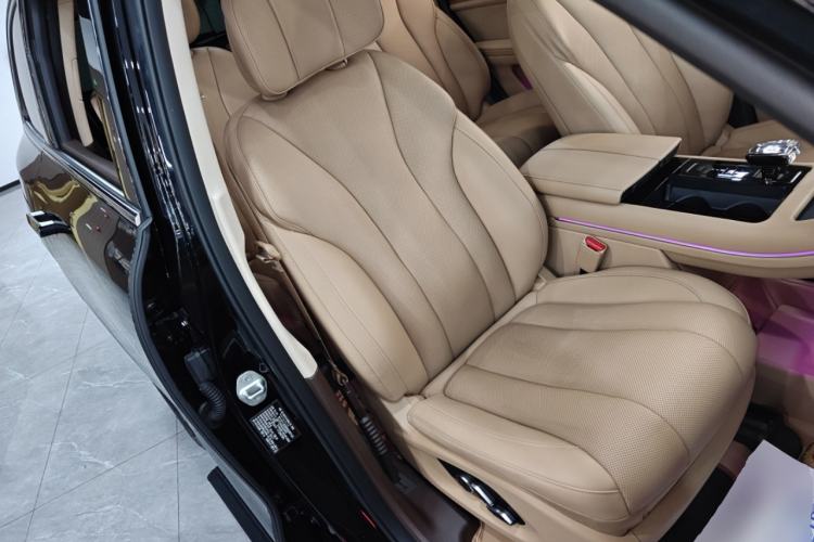 Used Hima AITO M7 2024 1.5T Intelligent Drive 4x4 Max Edition 6 Seats Right Front Seat