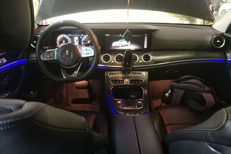 Used Mercedes-Benz E-Class 2019 E 300 L Sporty and Stylish Model