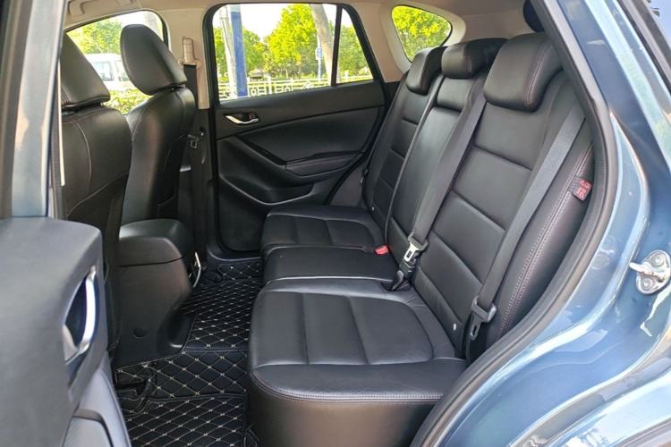 Used Mazda CX-5 2015 2.0L Automatic 4x4 Luxury Edition
