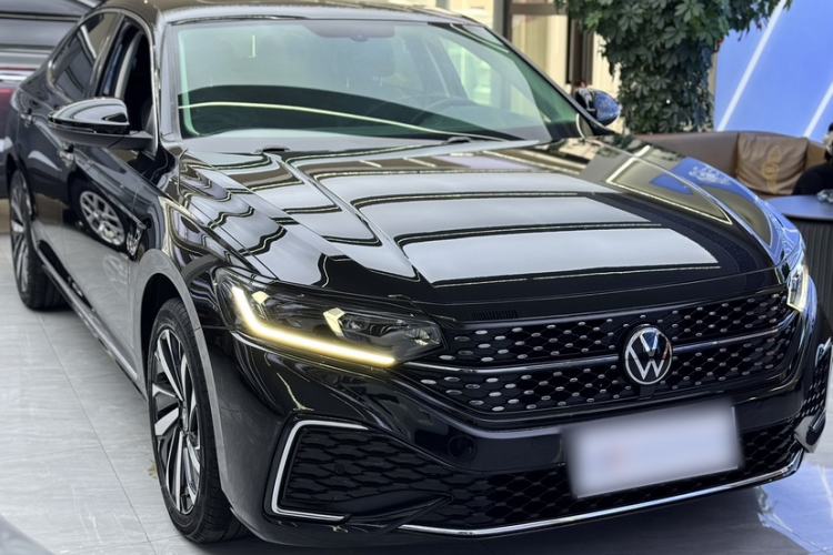 Used Volkswagen Passat 2023 Revised 330TSI Starry Elite Edition
