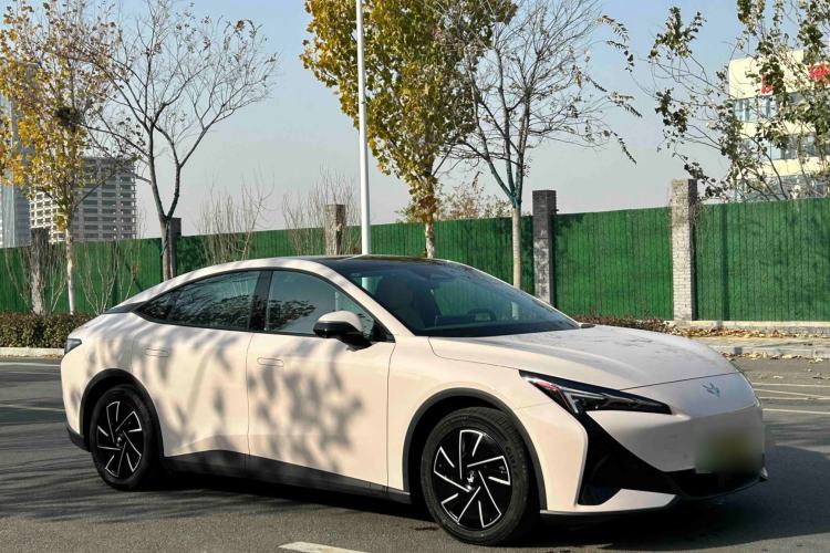 Used ARCFOX Alpha S5 2024 560PRO 185kW
