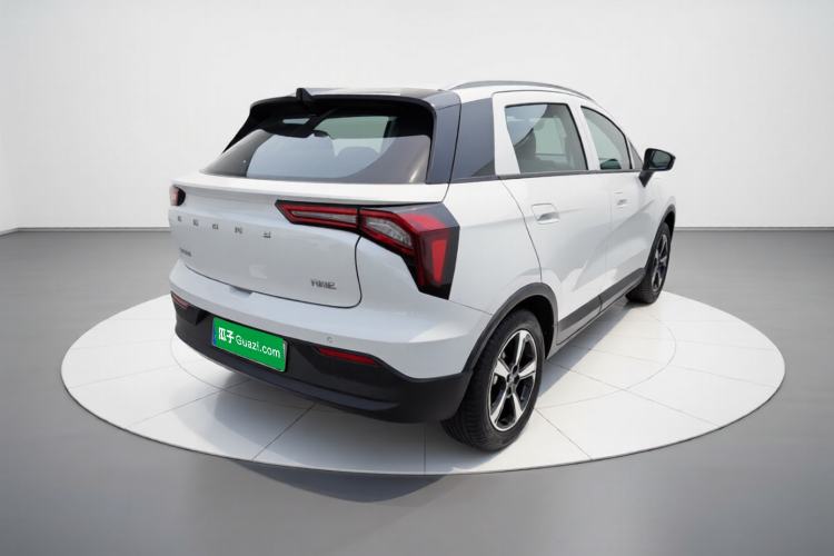 Used Geometry E Firefly 2024 401 km Fluorescent Exterior 5