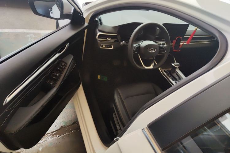 Used Geely Auto Emgrand 2022 4th Generation 1.5L CVT Luxury Model
