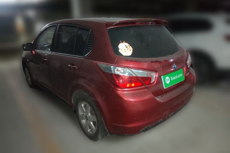 Used Venucia R50 2015 1.6L Manual Fashion Edition Rear Left 45 Deg