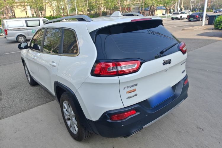 Used Jeep Cherokee 2016 2.4L Leading Smart Version