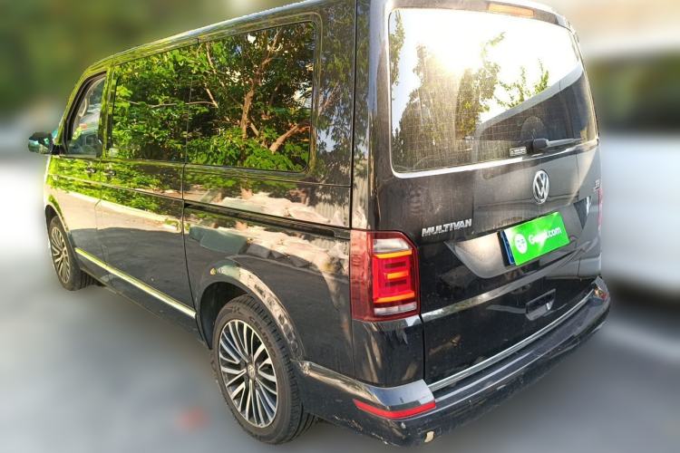 Used Volkswagen Multivan 2018 2.0 TSI 4x4 Prestige Edition 7-Seater
