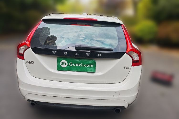 Used Volvo V60 2014 T5 Zhiyi Edition Rear