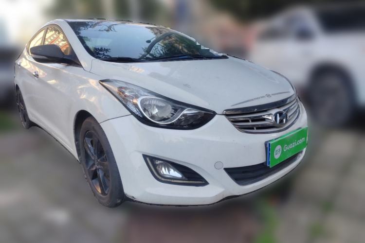 Used Hyundai Elantra (5th Generation / Langdong) 2013 1.6L Automatic Leading Model Front Right 45 Deg