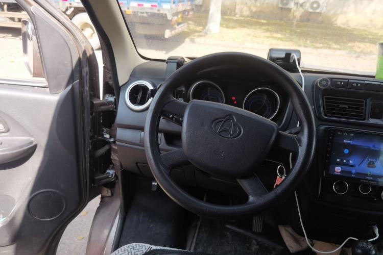 Used CHANGAN KAICHENG Ruixing M60 2020 1.5L Standard Version China VI 6-Seater DAM15KR Steering Wheel