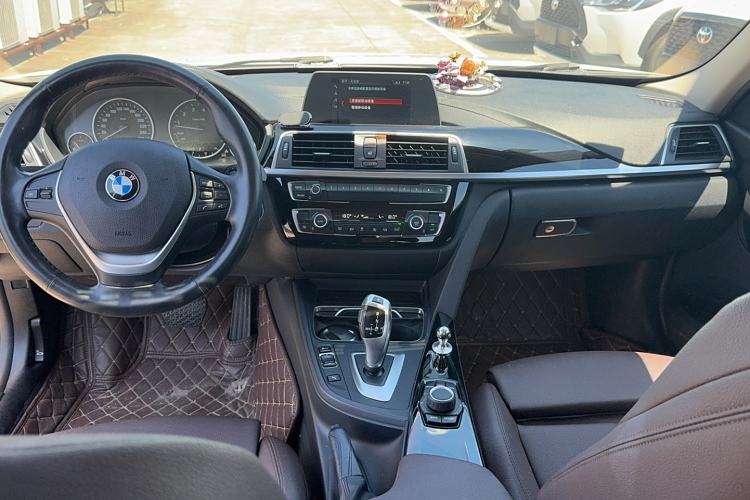 Used BMW 3 Series 2018 320Li Fashion Model