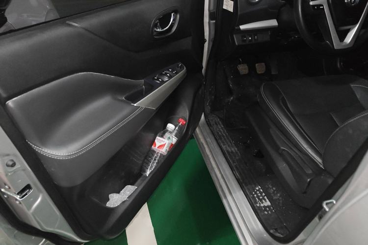 Used Dongfeng Palazzo 2021 1.8T Manual Two-Wheel Drive Elite Edition