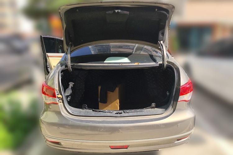 Used Nissan Sylphy 2012 Classic 1.6XE Automatic Comfort Edition
