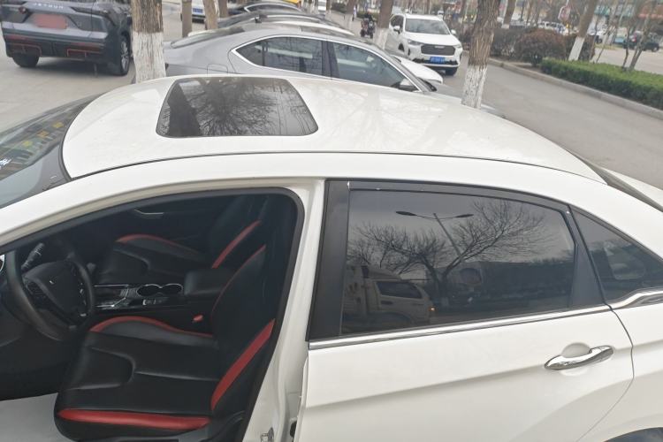 Used Venucia D60 2020 1.6L XL CVT Enjoyment Edition
