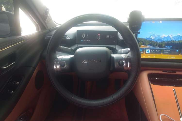 Used AION RT 2025 650 LiDAR Edition Steering Wheel