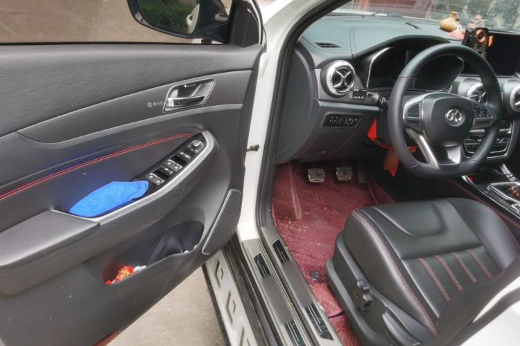 Used BAIC Beijing X5 2018 1.5T Manual Elite Edition National V
