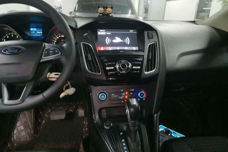 Used Ford Focus 2018 Hatchback Classic 1.6L Automatic Trendy SmartDrive Edition