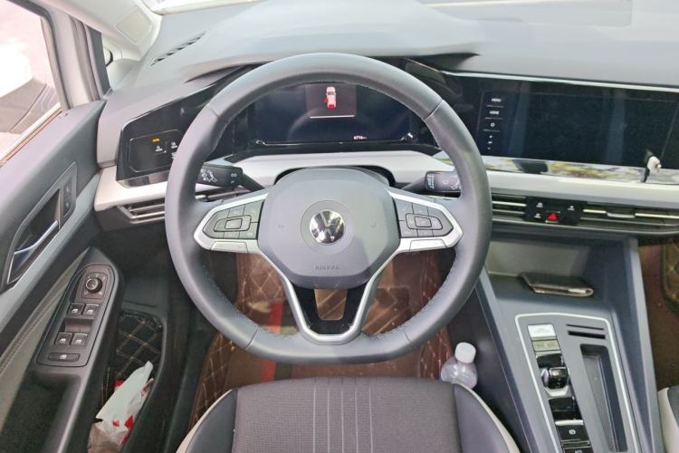 Used Volkswagen Golf 2023 Facelift 280TSI DSG Pro
