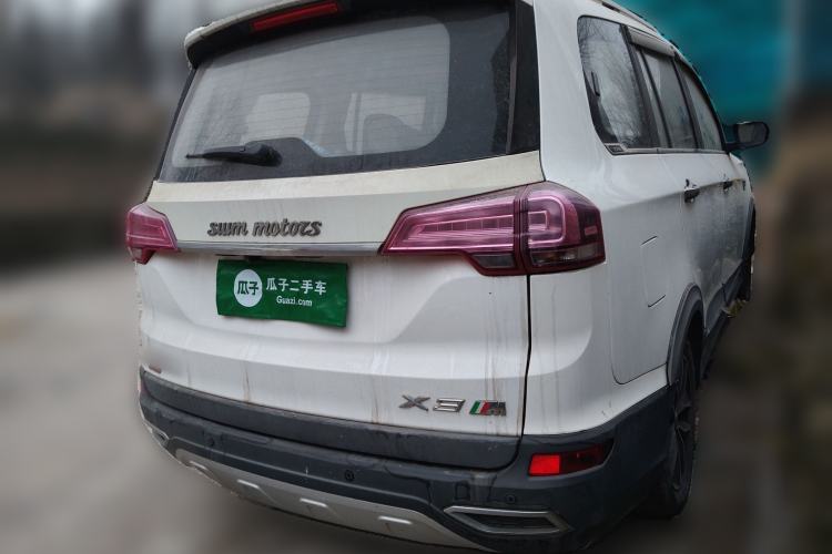 Used SWM X3 2017 1.5T Manual Fashion Model
