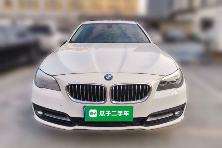 Used BMW 5 Series 2014 520Li Elegant Model
