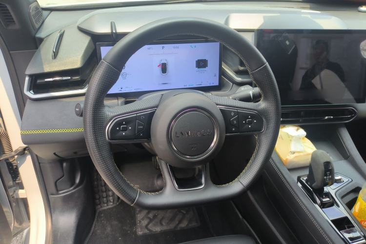 Used Lynk & Co 03 2023 1.5T EM-F PM Steering Wheel