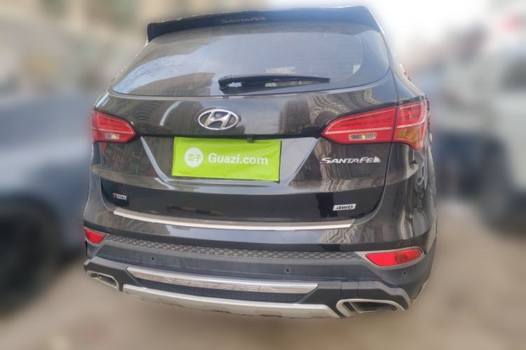 Used Hyundai Santa Fe 2013 2.4L Automatic Two-Wheel Drive Smart Version