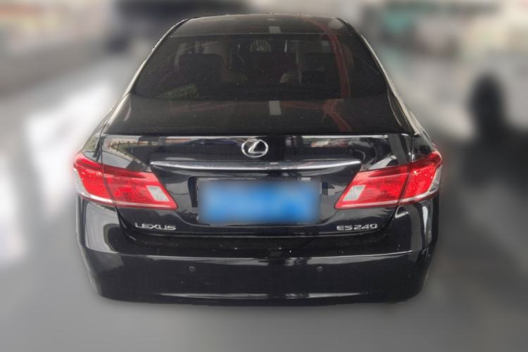 Used Lexus ES 2010 240 Elegant Edition
