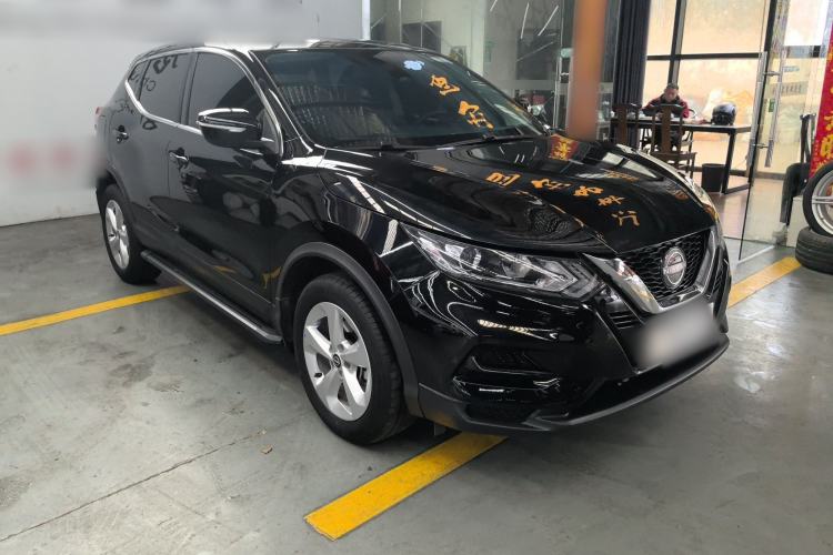 Used Nissan Qashqai 2023 Classic 2.0L CVT XV Comfort Edition Front Right 45 Deg