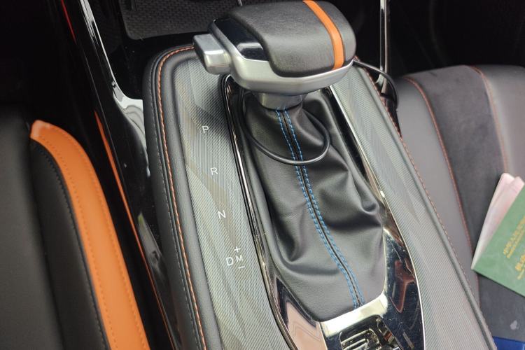 Used CHANGAN OSHAN X5 2022 Sport Edition 1.5T DCT Hurricane Sonic Gear Lever