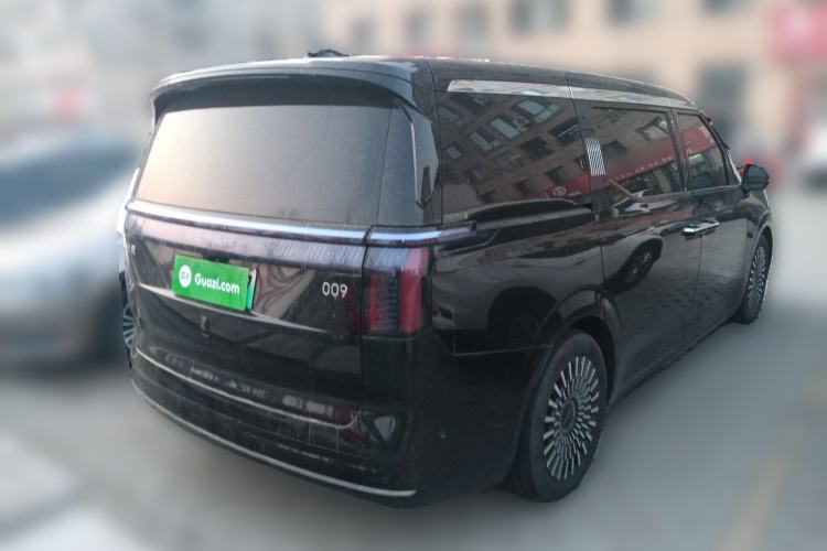 Used Zeekr 009 2022 WE Edition
