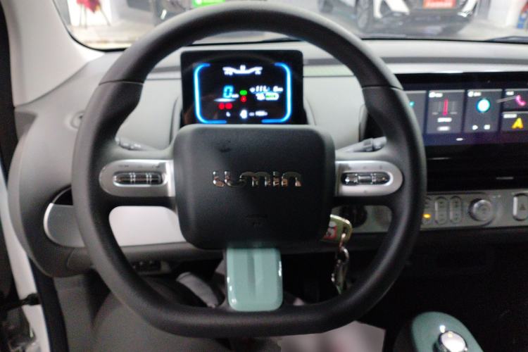 Used CHANGAN NEVO Lumin 2022 155 km – Refreshingly Sweet Edition
