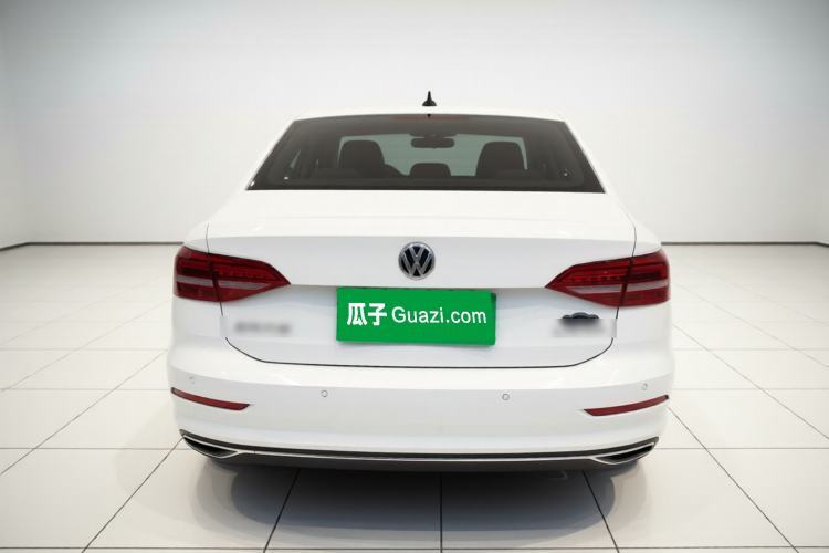 Used Volkswagen Lavida 2018 1.5L Automatic Comfort Edition China V Standard Exterior 4